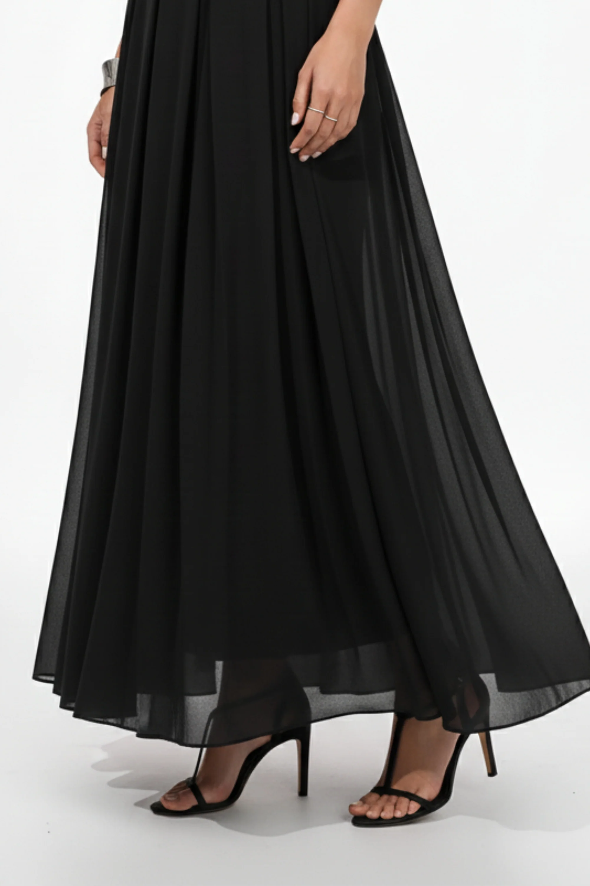 Giza Black Pleated Skirt
